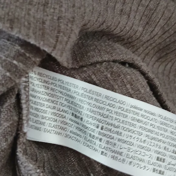 Long Sleeve Ribbed Mango Dress - Picture 3 of 5